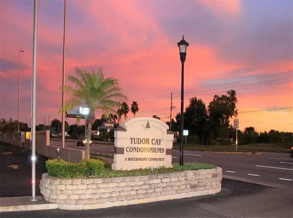 9109 W Hillsborough Avenue #J207, Tampa, FL 33615 - Image #1