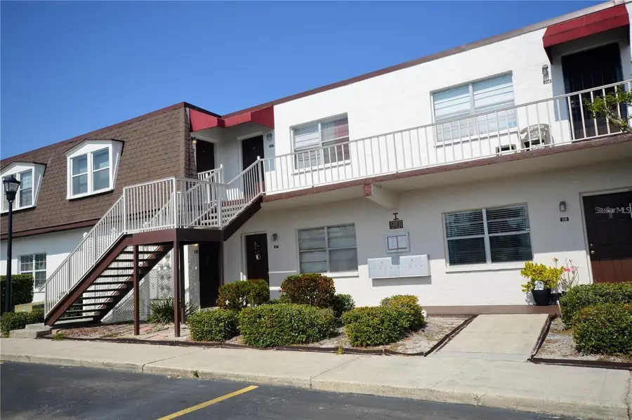 9109 W Hillsborough Avenue #J207, Tampa, FL 33615 - Image #2