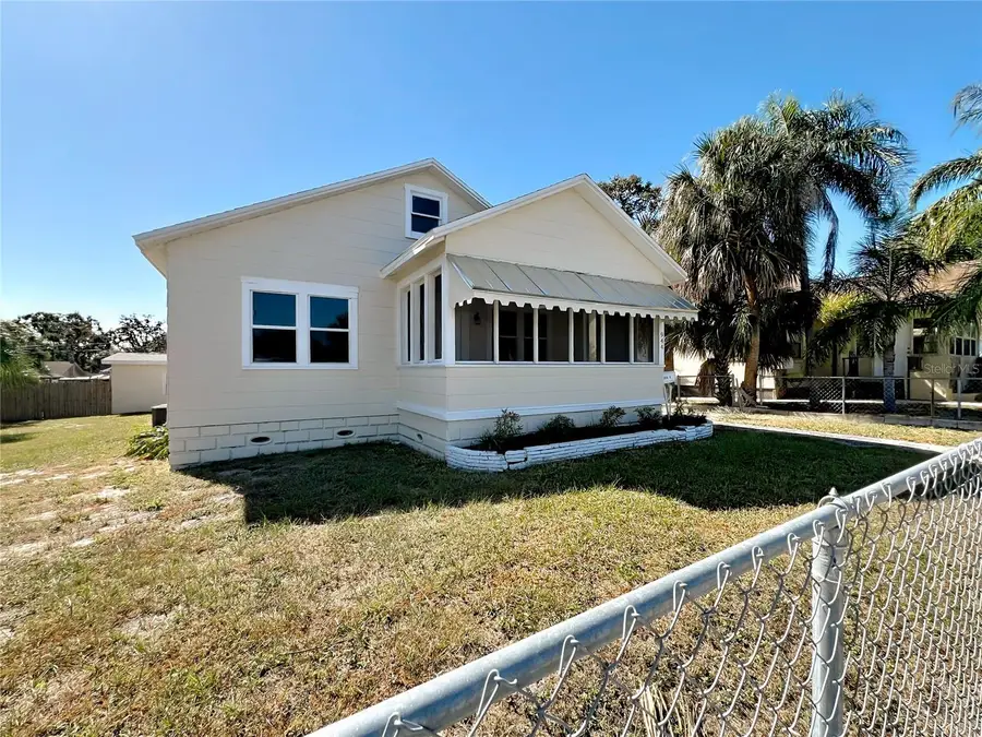 944 18th Avenue S, Saint Petersburg, FL 33705 - Image #3