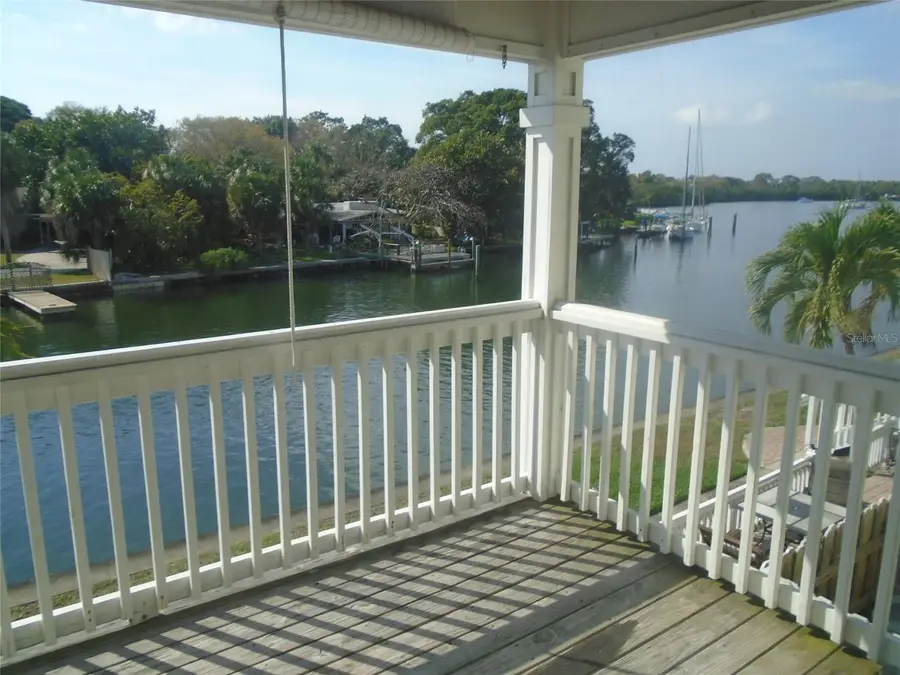 3889 Pompano Drive Se #D, Saint Petersburg, FL 33705 - Image #2