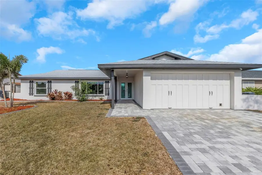 6508 Senegal Palm Way, Apollo Beach, FL 33572 - Image #2