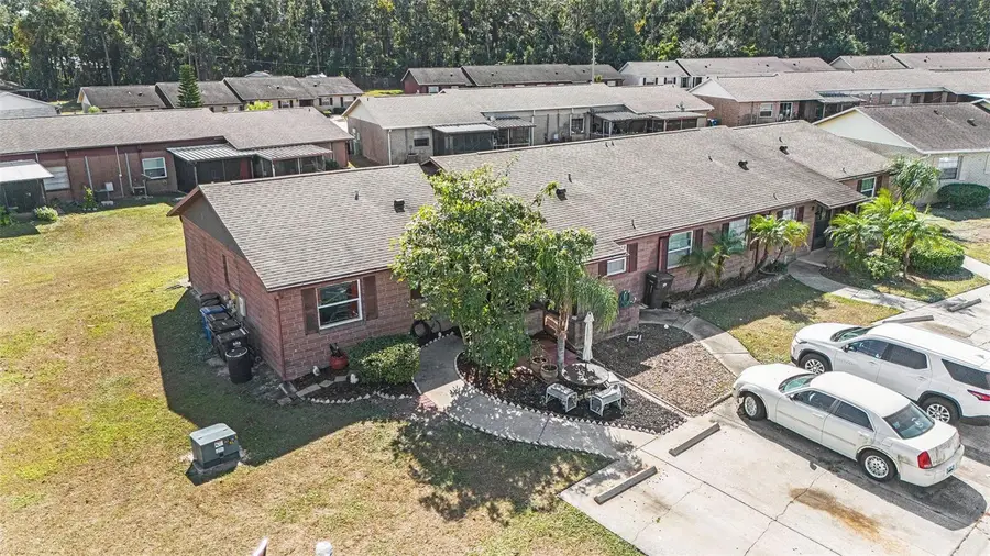 9523 Fieldview Circle #D, Thonotosassa, FL 33592 - Image #2