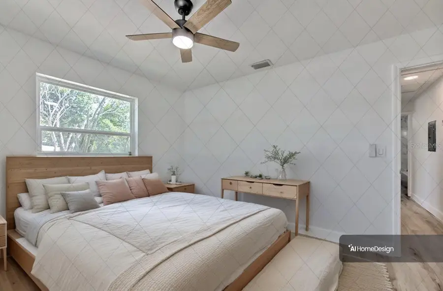 2002 E Hanna Avenue, Tampa, FL 33610 - Image #3