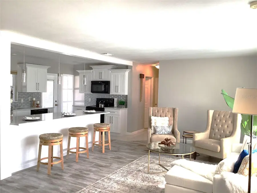 13725 Bermuda Drive, Seminole, FL 33776 - Image #2