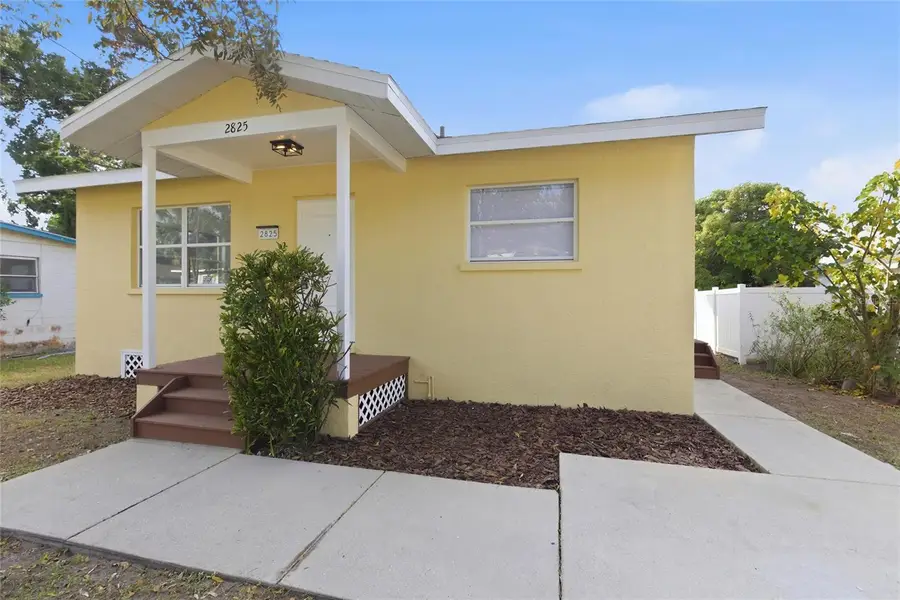 2825 Church Avenue, Sarasota, FL 34234 - Image #2