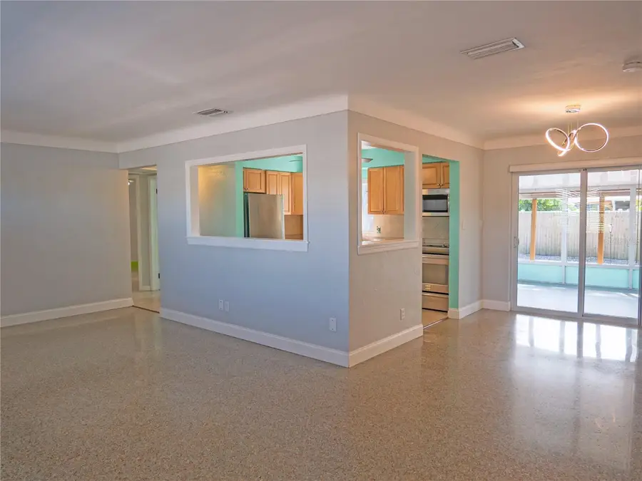 5840 41st Avenue N, Saint Petersburg, FL 33709 - Image #2
