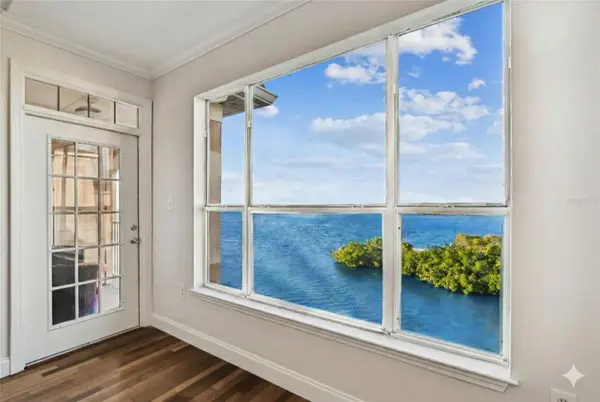 5000 Culbreath Key Way #9-318, TAMPA, FL 33611