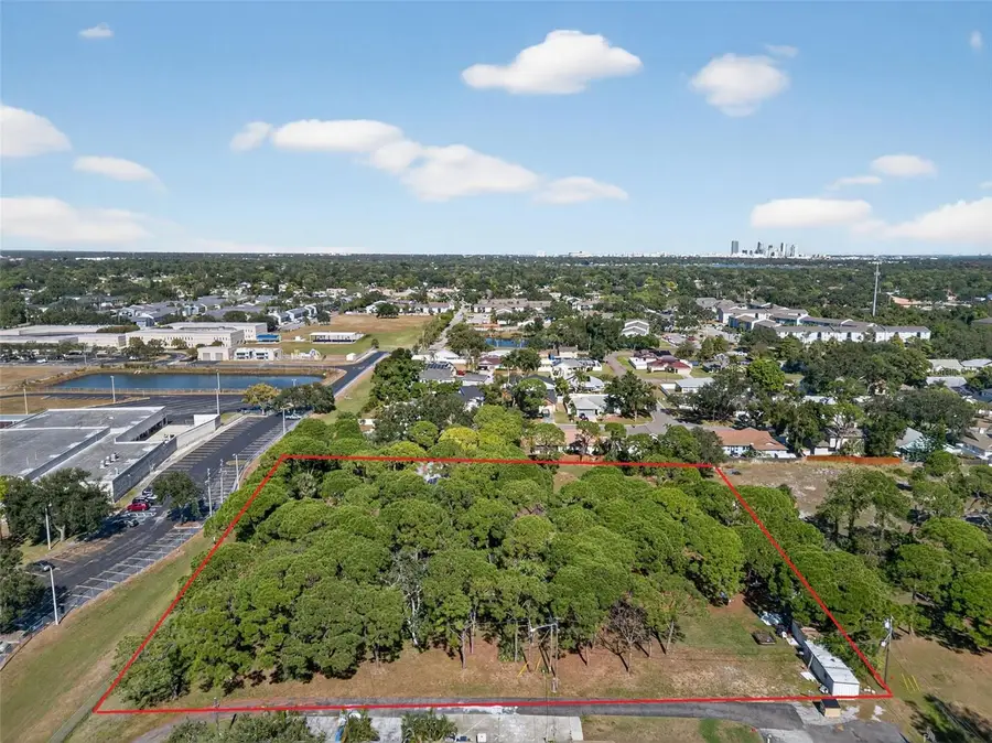 2001 62nd Avenue S, Saint Petersburg, FL 33712 - Image #2