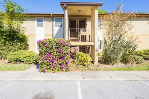 10199 Sailwinds Boulevard S #203, LARGO, FL 33773