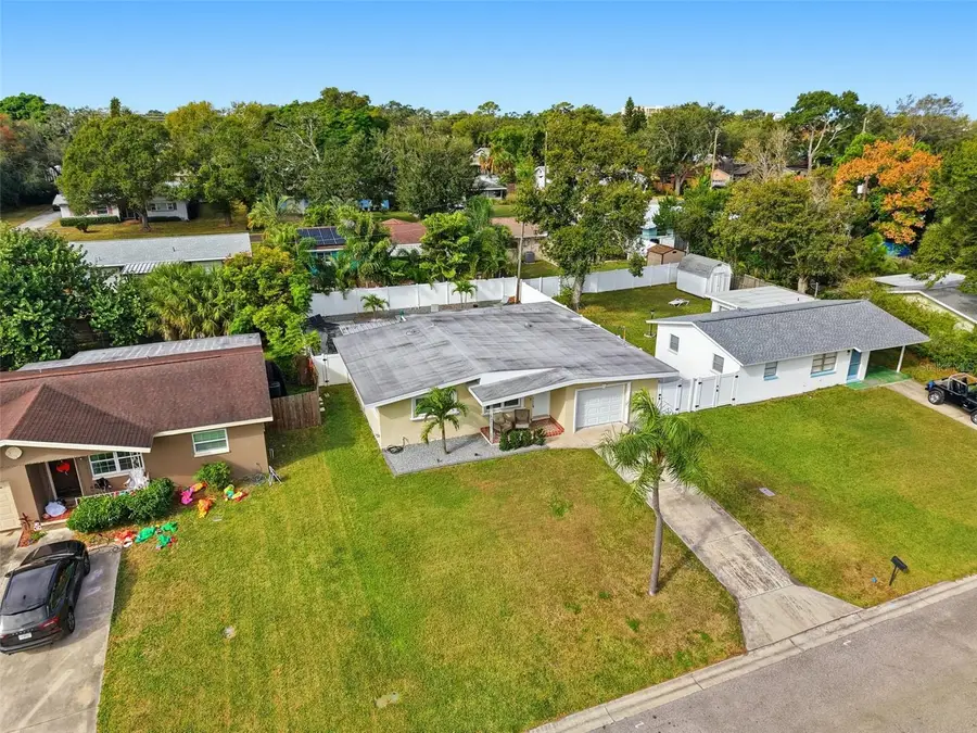 364 Barlow Lane, Largo, FL 33770 - Image #3