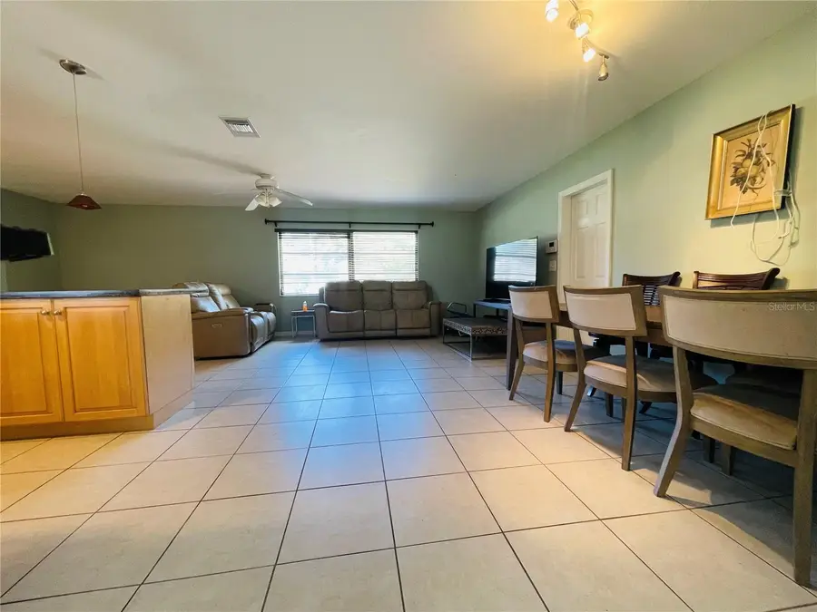 4321 S Lockwood Ridge Road, Sarasota, FL 34231 - Image #3