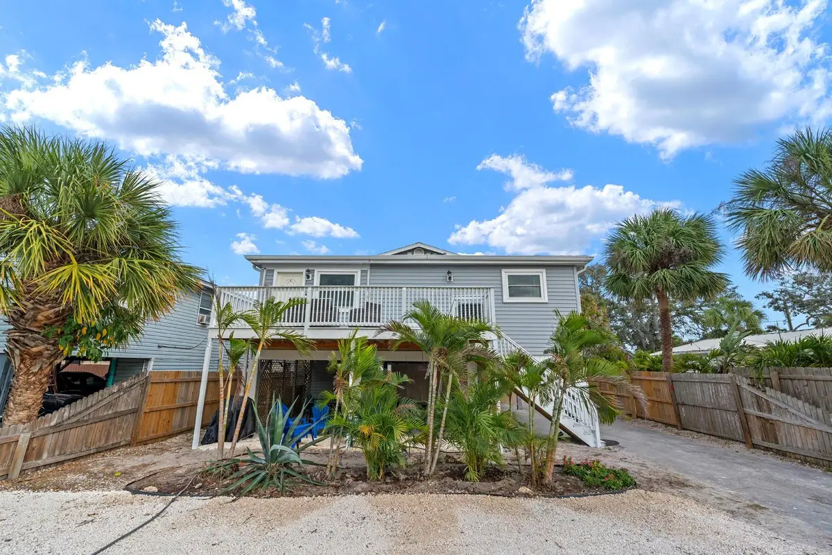 807 Gulf Boulevard, Indian Rocks Beach, FL 33785 - Image #1
