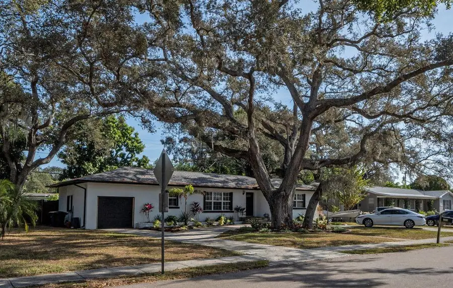 505 Casler Avenue, Clearwater, FL 33755 - Image #2