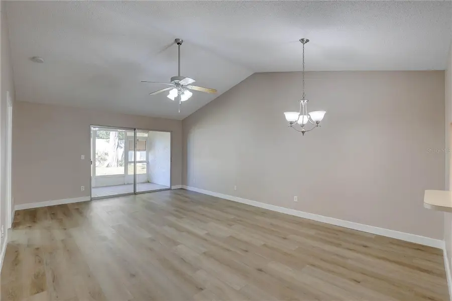 10740 43rd Street N #401, Clearwater, FL 33762 - Image #2