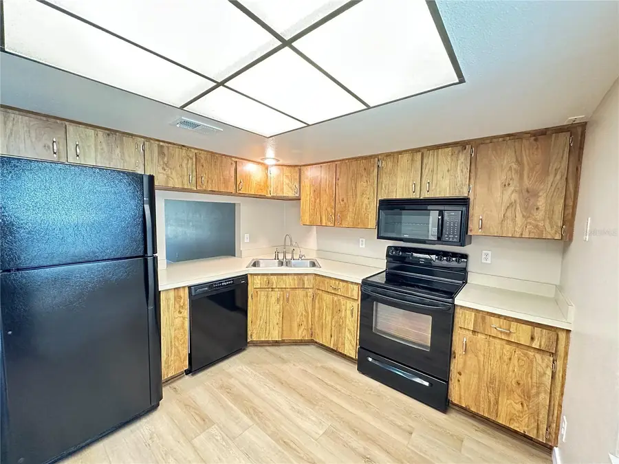 10740 43rd Street N #401, Clearwater, FL 33762 - Image #3