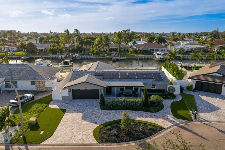 4391 38th Way S, Saint Petersburg, FL 33711 - Image #2