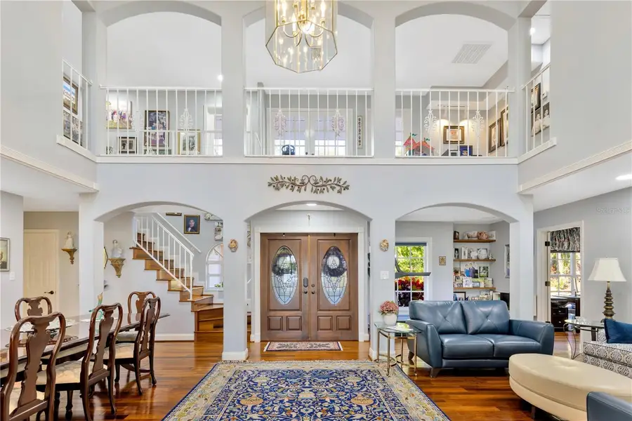 7201 Hodgewood Ct Court, Tampa, FL 33614 - Image #2