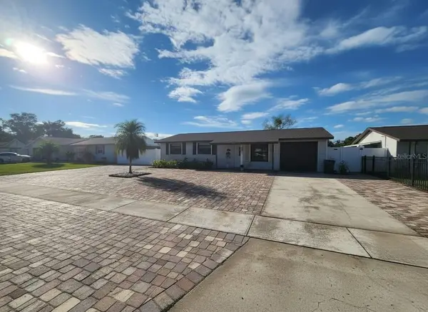 7912 Woodvale Circle, TAMPA, FL 33615