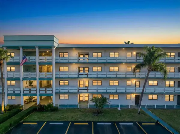 5970 80th Street North #206, ST PETERSBURG, FL 33709