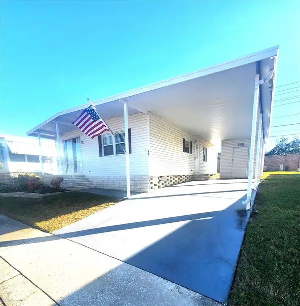 90 Red Oak Drive, PALM HARBOR, FL 34684