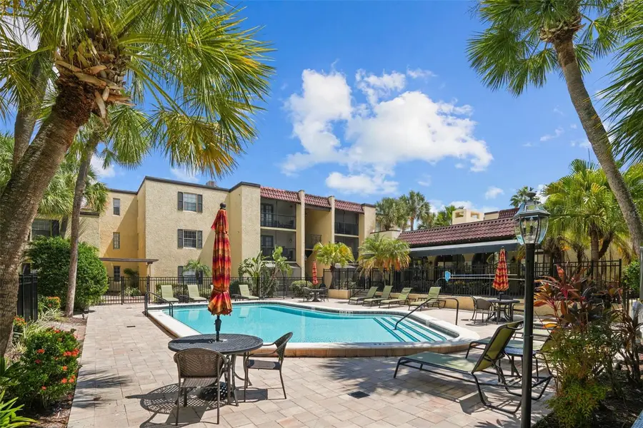 108 Alameda Court #236, Tampa, FL 33609 - Image #2