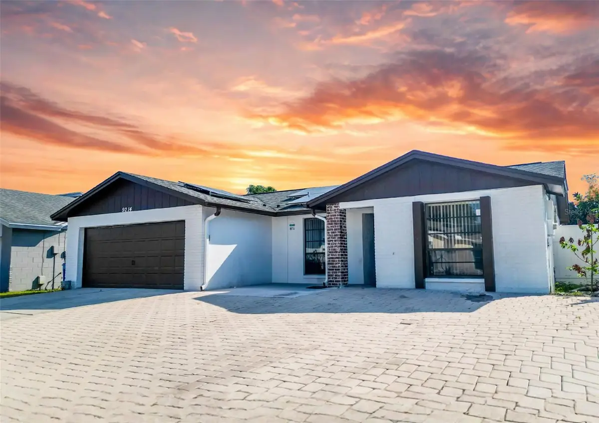 9214 Roundwood Court, Tampa, FL 33615 - Image #1