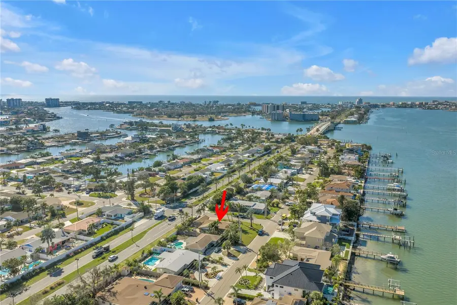 7898 Causeway Boulevard N, Saint Petersburg, FL 33707 - Image #3