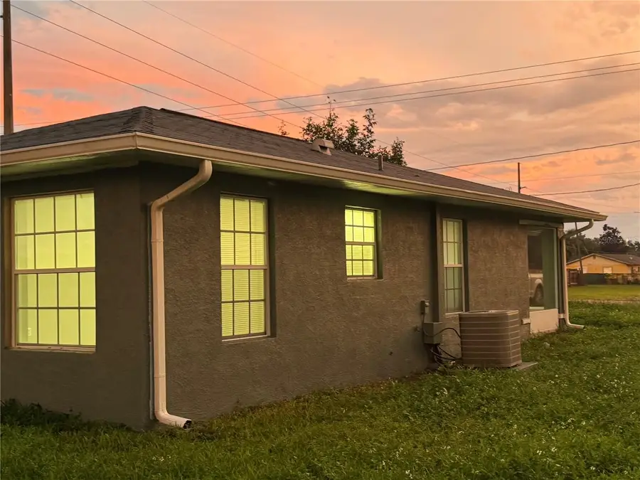 37209 Lock Street, Dade City, FL 33523 - Image #3