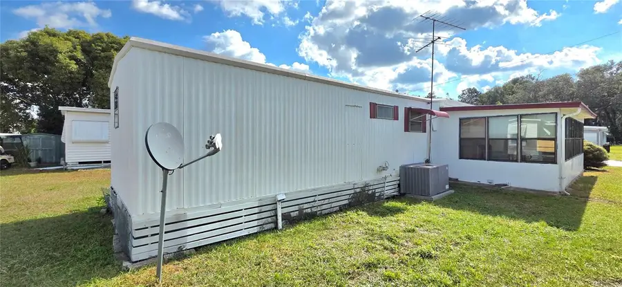 37137 Lois Avenue, Zephyrhills, FL 33542 - Image #3