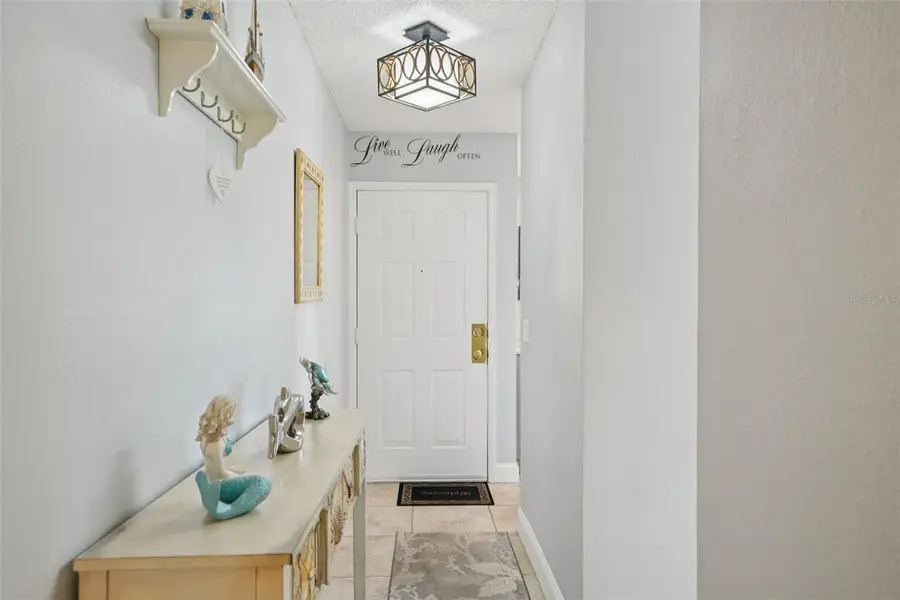 3001 58th Avenue S #203, Saint Petersburg, FL 33712 - Image #3