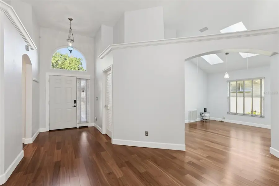 10211 Oasis Palm Drive, Tampa, FL 33615 - Image #3