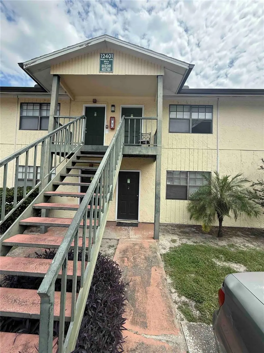 12401 Hibiscus Oak Place #101, Tampa, FL 33612 - Image #2
