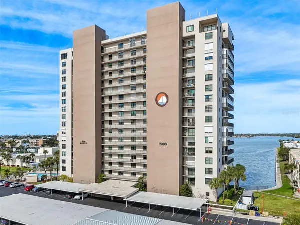 7300 Sun Island Drive S #303, SOUTH PASADENA, FL 33707