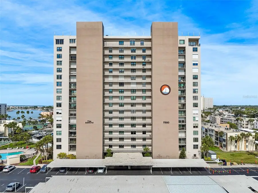 7300 Sun Island Drive S #303, South Pasadena, FL 33707 - Image #3