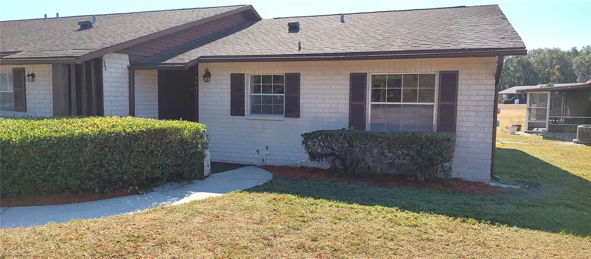 9601 Eastfield Road, Thonotosassa, FL 33592 - Image #1