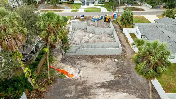 4713 W Estrella Street, TAMPA, FL 33629