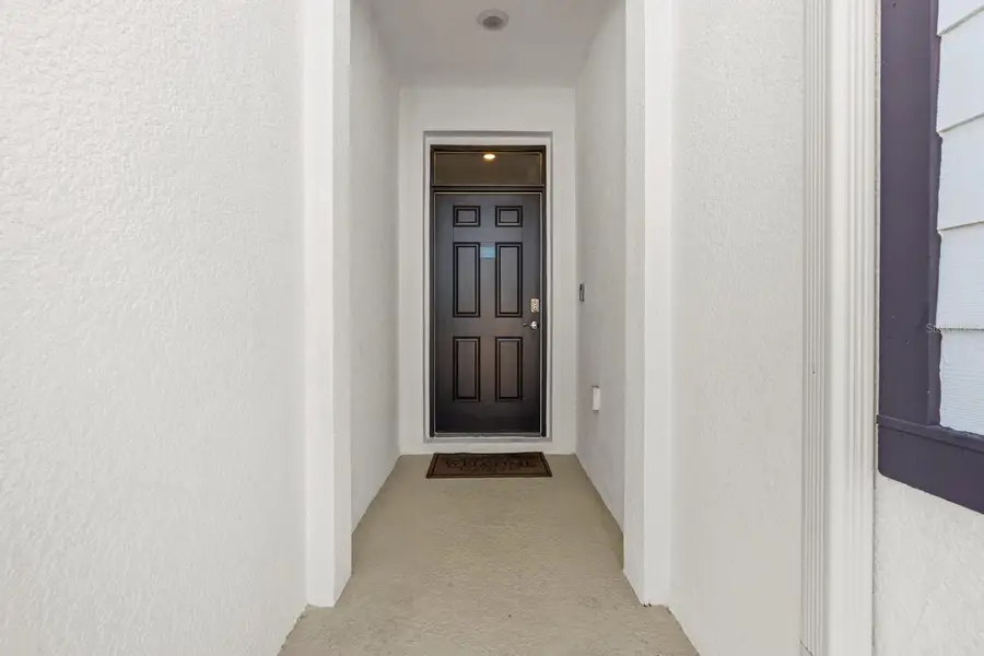 38324 Springhead Lane, Zephyrhills, FL 33540 - Image #3