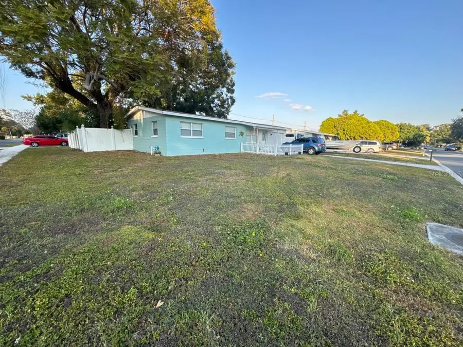 5499 56 Avenue N, Saint Petersburg, FL 33709 - Image #3