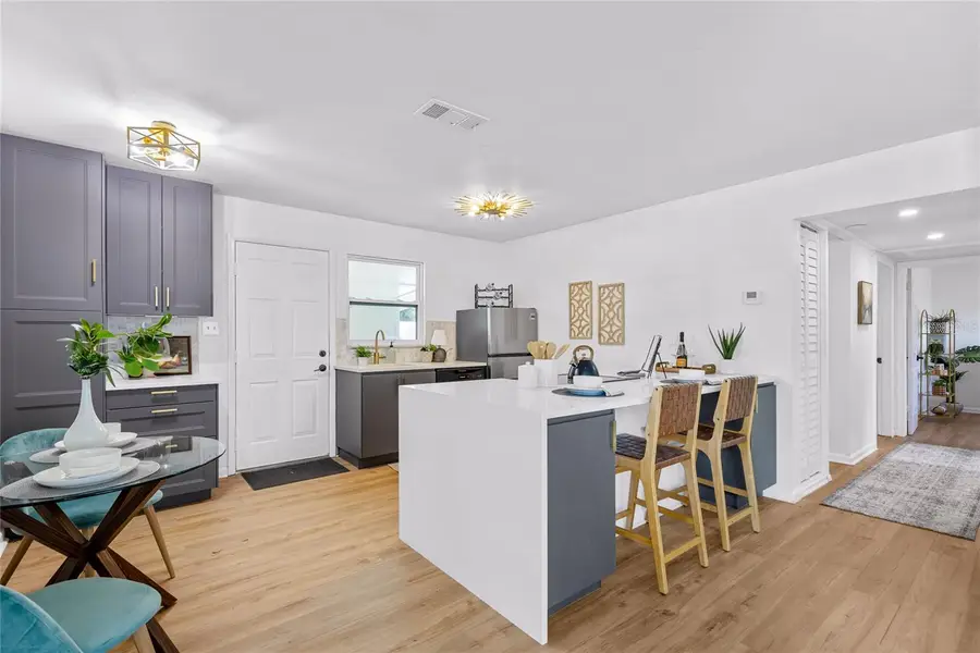 4735 W Wisconsin Avenue, Tampa, FL 33616 - Image #2