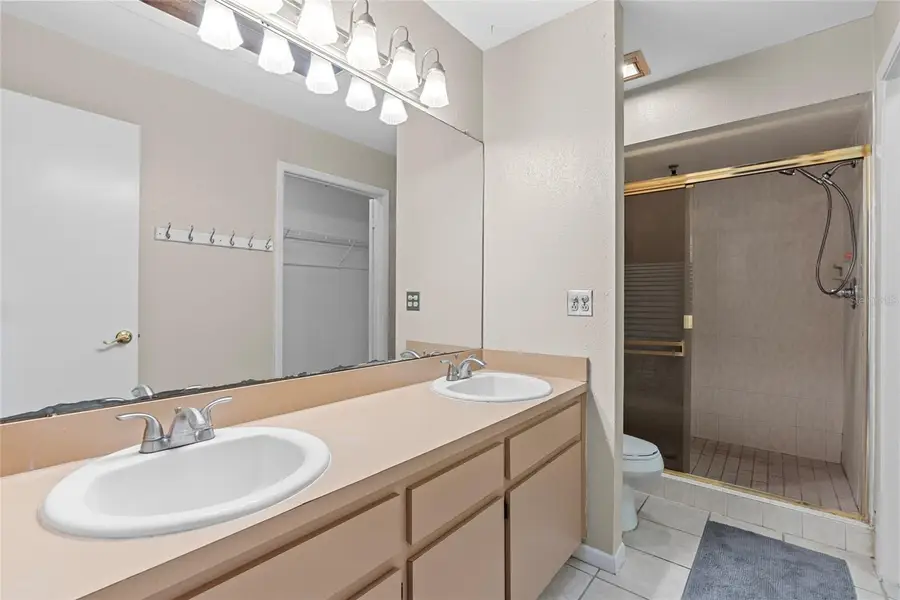 13905 Lazy Oak Drive, Tampa, FL 33613 - Image #3