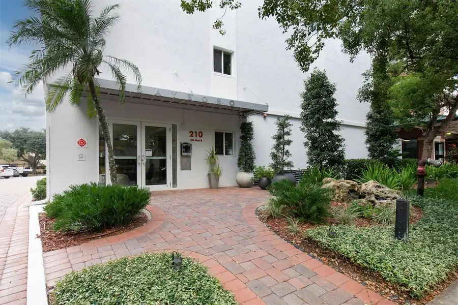210 5th Avenue S #403, Saint Petersburg, FL 33701 - Image #2