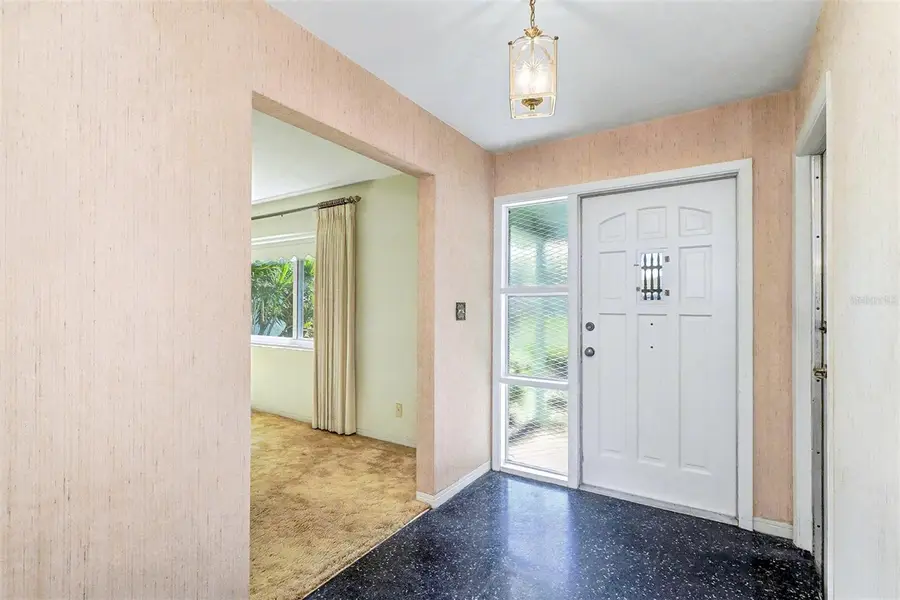 6733 14th Avenue N, Saint Petersburg, FL 33710 - Image #3