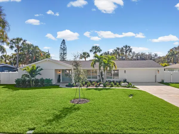 819 Jacaranda Drive, LARGO, FL 33770