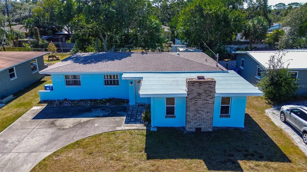 7726 33rd Avenue N, Saint Petersburg, FL 33710 - Image #1