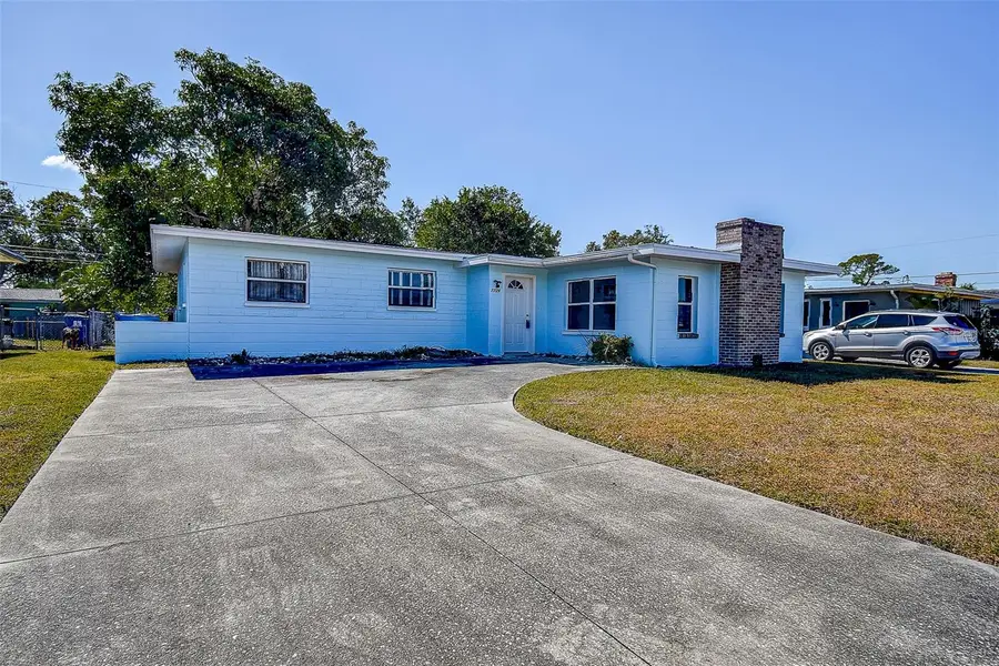 7726 33rd Avenue N, Saint Petersburg, FL 33710 - Image #3
