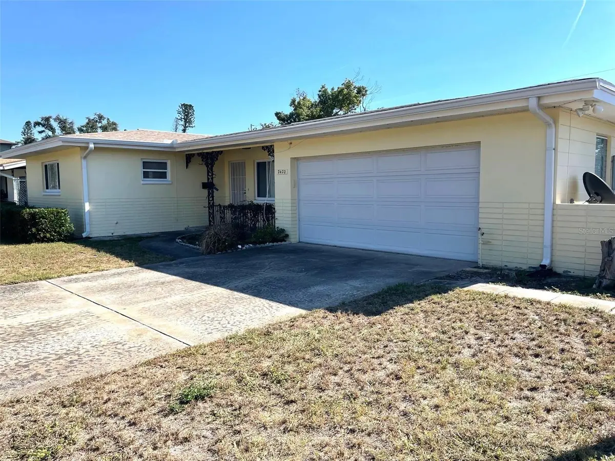 2420 68th Avenue S, Saint Petersburg, FL 33712 - Image #1