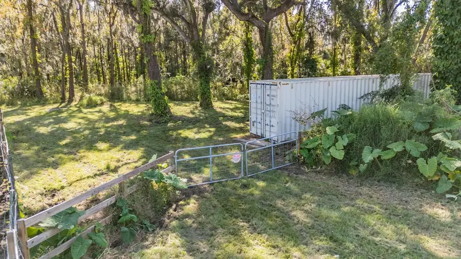 18113 672 Highway, Lithia, FL 33547 - Image #2