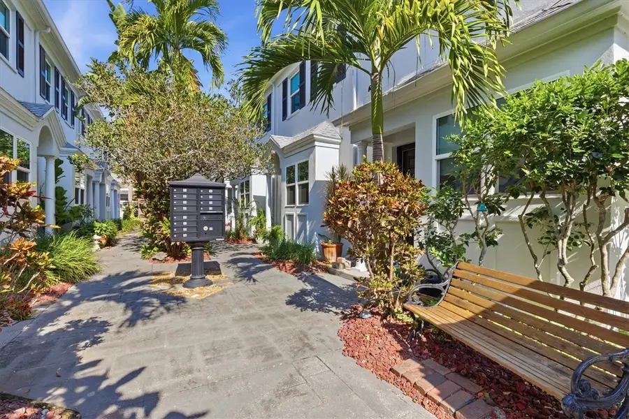 1201 W Horatio Street #D4, Tampa, FL 33606 - Image #2