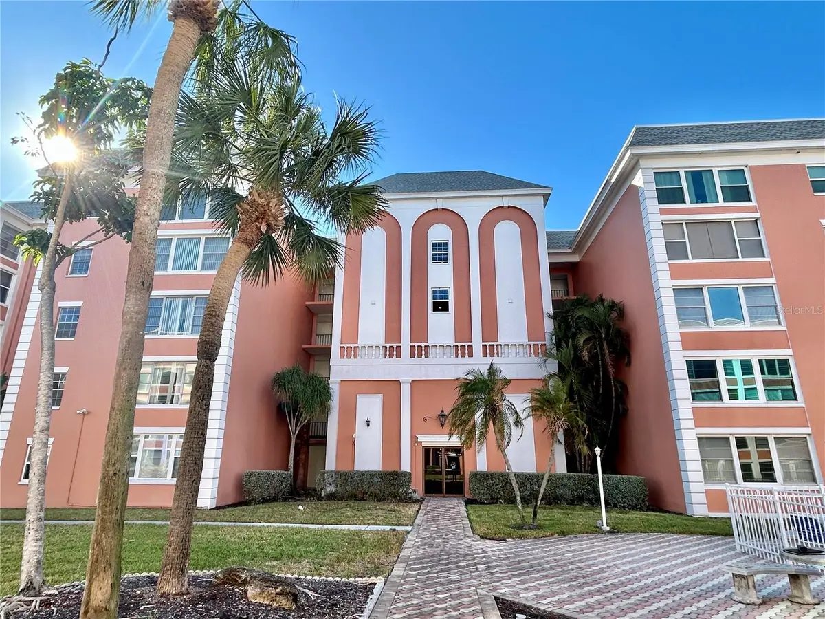 6960 20th Avenue N #301, Saint Petersburg, FL 33710 - Image #1