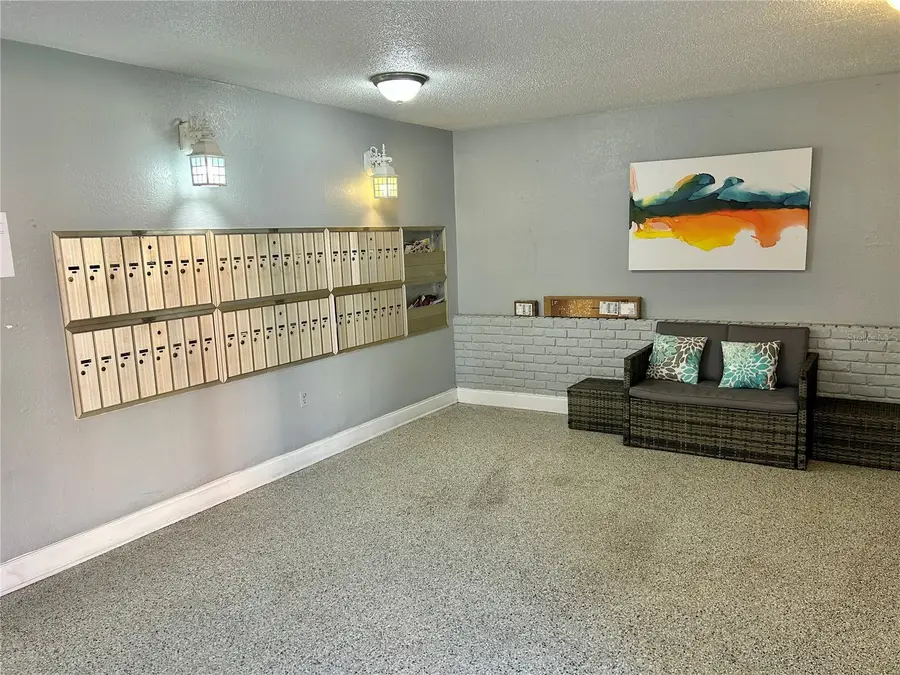 6960 20th Avenue N #301, Saint Petersburg, FL 33710 - Image #3